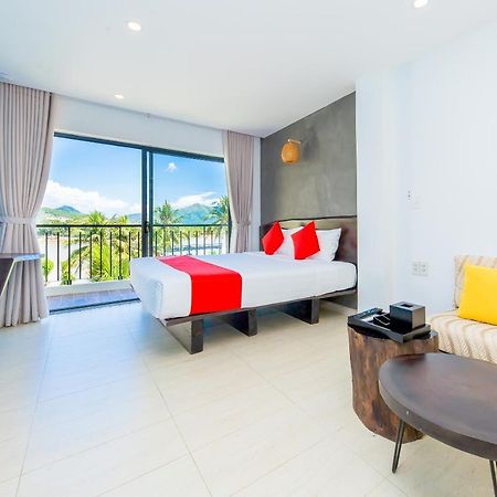 Oyo 426 Klaus Resort Нячанг Екстер'єр фото